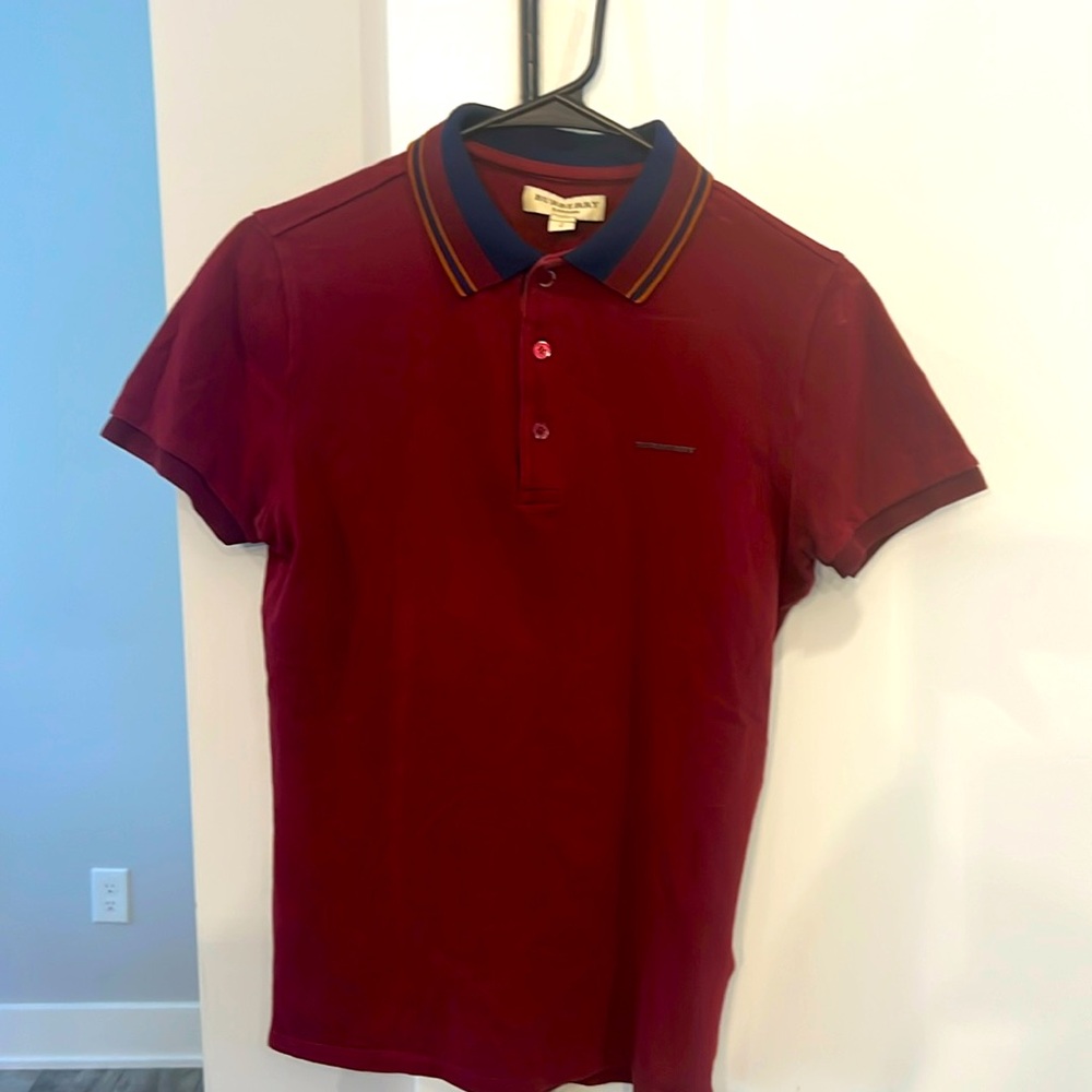 Burberry Small Poloshirt - color is red wine